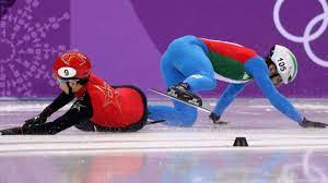What are the rules and penalties around short track falls and crashes?