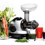 Kuvings NJE-3580 Masticating Slow Juicer Review - Juicing with G