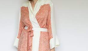 Hi and welcome to the camilla kimono robe tutorial. Diy Robe Using Two Scarves Dream Cut Sew