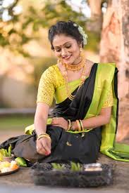 sujata gawali makeup and hairstyle