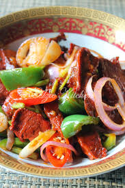 Jadi untuk kali ini, kami kongsikan resepi daging masak merah ala thai yang dikongsikan oleh azizah daud yang menjadi kegemaran ramai. Daging Masak Merah Ala Thai Yang Sedap Azie Kitchen