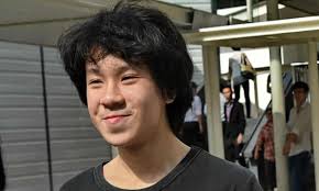 Amos yee pang sang is a singaporean blogger who shot to global fame after his arrest and subsequent conviction for 'wounding religious feelings'. Singapore Teenager Charged Over Critical Lee Kuan Yew Video Singapore The Guardian