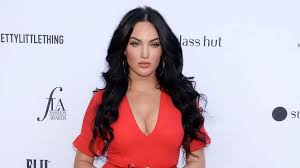 who is natalie halcro s baby daddy the
