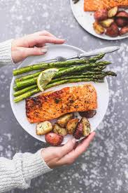 Cook 5 to 6 minutes or until mushrooms release juices, then turn brown. Sheet Pan Salmon And Asparagus With Potatoes Creme De La Crumb