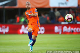 Transfer, transfer fee and netspend. Tottenham Hotspur Transfer Target Donny Van De Beek On Advice From Sneijder Tipped For Pl Success