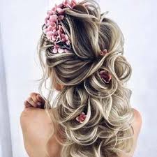 Discover cute prom hairstyles for long, medium & short hair, from prom updos to braids. 50 Half Up Half Down Hairstyles You Ll Totally Love Hair Motive