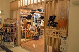 There are many interesting things, top view , treasures , history and museum. Miraiza Osaka Jo Get Sengoku Ninja Goods At Shinobiya Icoico