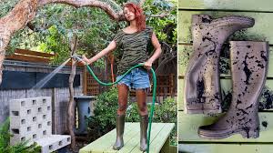 gardening boot