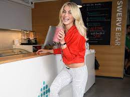 Julianne Hough: A Day in Her Life