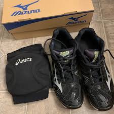 Volleyball Bundle Mizuno Shoes Asics Knee Pads