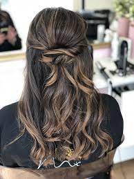 Demi attache Wavy hair Ghd Bride hairstyle Coiffure mariage | Coiffure, Coiffure  mariage mi long, Coiffure mariage