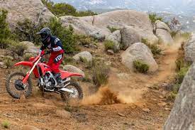 how fast does a 250cc dirt bike go