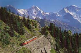 Põhjast lõunasse ulatub šveits kuni 220 kilomeetrit, idast läände kuni 360 kilomeetrit. Reise Til Sveits Pa Ferie Er Slett Ingen Dum Ide Reise Verden Rundt