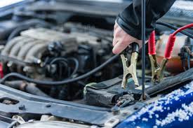 Let it idle for two or three minutes to trickle a small charge into your vehicle's dead battery. How To Jump Start A Car Dummies