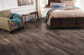 dark laminate flooring mannington