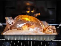 cooking a turkey in an oven bag a