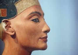 men in ancient egypt wore makeup