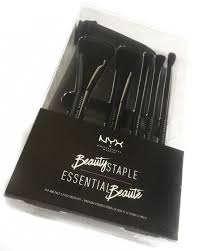nyx beauty staple makeup brush set