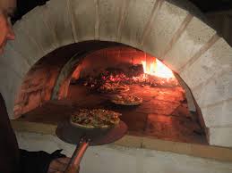 Mix up a batch of fireclay (available at pottery and clay suppliers) and sand, with water. Residential Commercial Custom Made Wood Fired Bricks Pizza Ovens In Perth