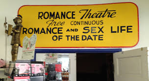 y date themed o theatre