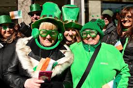 why we wear green on st patrick s day