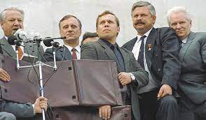 Член гкчп валентин варенников был единственным среди своих товарищей, кто в 1994 не принял амнистию и. Mog Li Gkchp Sohranit Sovetskij Soyuz Vestnik Kavkaza