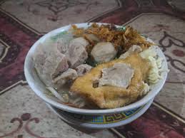 Order now and get it delivered to your doorstep with grabfood. Bakso Rudal Asli Karang Anyar Solo Jatinegara Jakarta Zomato