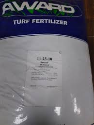 award new lawn fertilizer 11 23 10