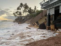 as beach disappears house collapses
