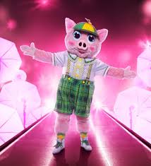 Following an impressive season, the masked singer reveals the stars behind the piglet, the chameleon and the black swan. Uh Oh Crab Is Overheating On The Masked Singer E Online Deutschland