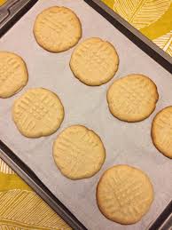 keto er cookies with almond flour