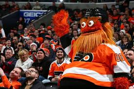 The philadelphia flyers' new mascot drew plenty of attention when it was first revealed on sept. Police Investigating After Philadelphia Mascot Gritty Allegedly Punched 13 Year Old Boy During Photo Shoot Myfox8 Com