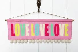 love love love wall hanging