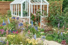 6 Small Garden Design Ideas Rhs Gardening