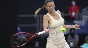 Italian tennis player camila giorgi is not only a regular participant of the wta tour but also just a beautiful girl. Camila Giorgi Switches To Yonex Vcore Talk Tennis