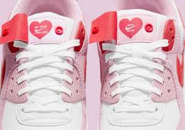 Valentine's day is a special day of the year when lovers show their love and affection to each other. Nike Air Max 90 Valentines Day 2021 Dd8029 100 Release Info Sneakernews Com