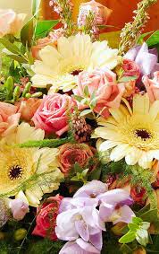 Prestige flowers are the leaders in next day flower delivery service across the united kingdom. Send Flowers To Italy Made By Italian Florist Delivery To Italy Italianflora