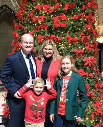 Erin o'toole (born 1973), canadian politician; Erin O Toole On Twitter Family Christmas On The Hill Joyeux Noel