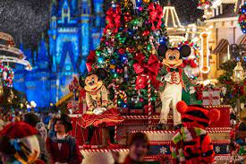 https://www.wdwmagic.com/events/mickeys-very-merry-christmas-party/news/20nov2023-only-a-handful-of-dates-remain-available-for-the-2023-mickeys-very-merry-christmas-party-season-at-walt-disney-world.htm gambar png