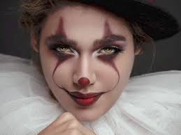 12 creative halloween makeup ideas that