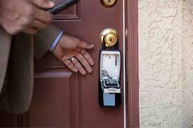 key lock box for outside secure