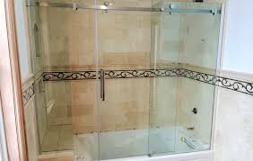 Frameless Glass Bathtub Doors