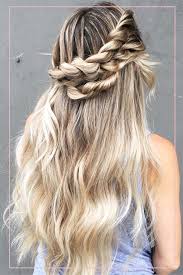 A spring knot is a good hairstyle for medium hair thanks to its quality layout with a quaint appearance. Easy Hairstyles For School Medium Length Hair Nisadaily Com