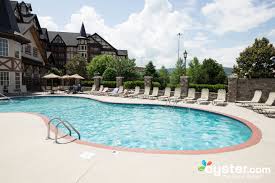pigeon forge tn with indoor pools