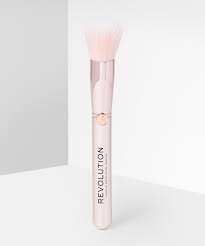 super dewy stippling brush at beauty bay