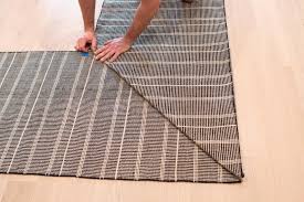 how to install a stair runner on