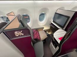 review qatar airways qsuite a350 1000