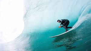 Dyga zsombor filmje, a couch surf a filmio kínálatában! Surf Or Die Diagnosing Big Wave Surfer Greg Long The Culture Bomb