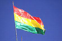 Sie besteht aus drei waagerechten die farben der flagge gehen auf den ersten präsidenten des landes, antonio josé de sucre. Flagge Boliviens Wikipedia