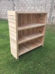 Beautiful Pallet Bookcase • 1001 Pallets | Bookshelves diy, Wooden pallet  furniture, Diy pallet projects